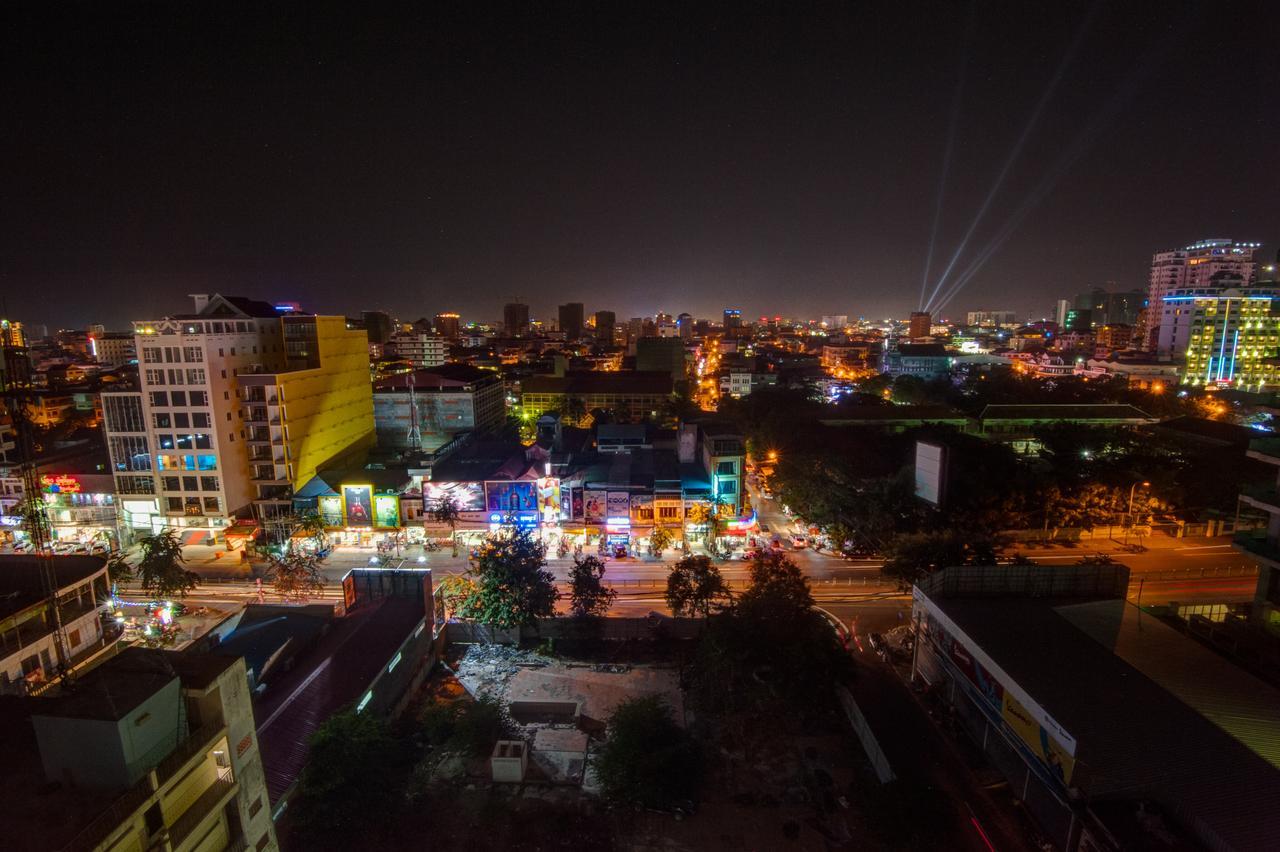 Balconitel Boutique Hotel Phnom-Penh Buitenkant foto